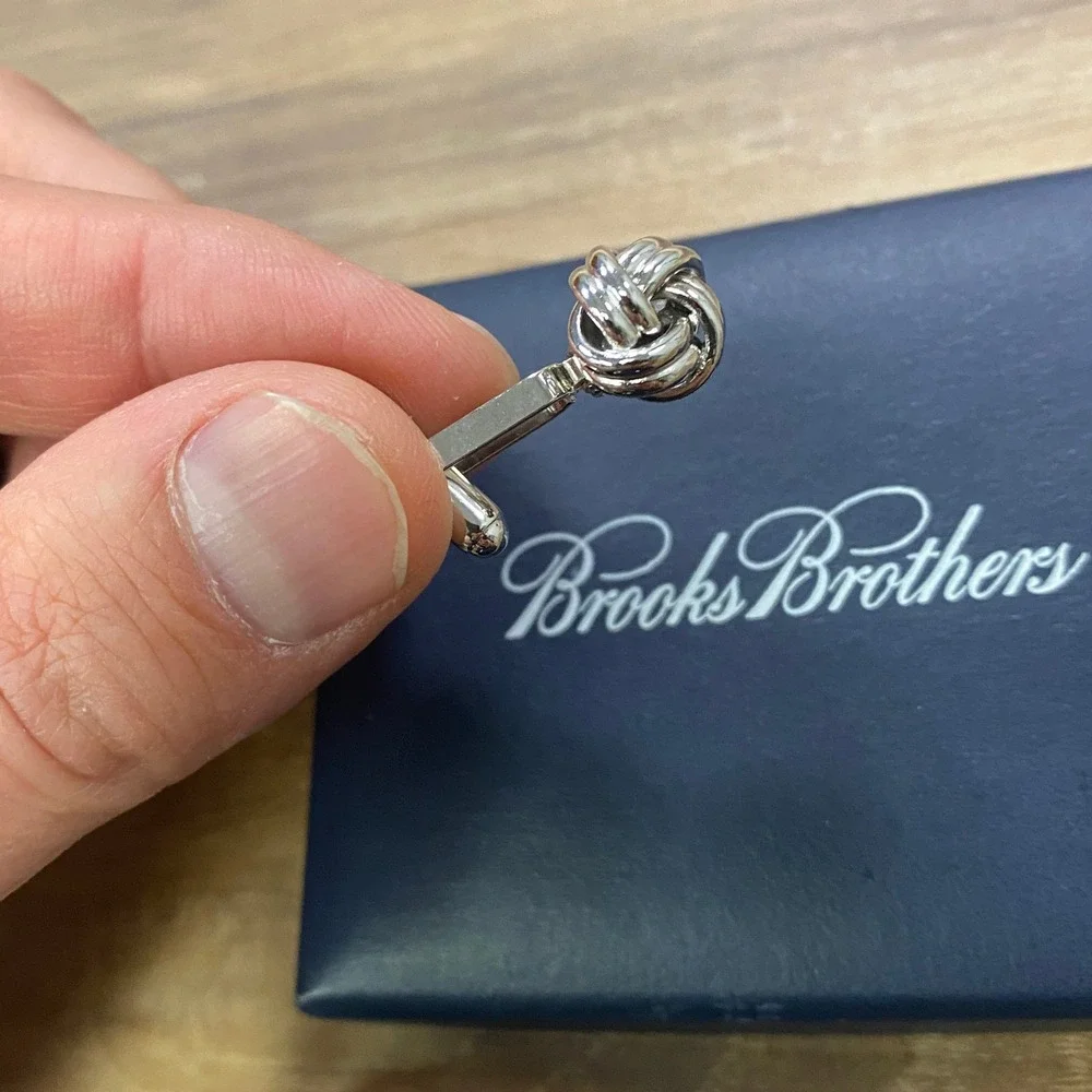 Brooks Brothers 2 Cufflinks 2 Shirt Studs Formal Love Knot Silver Tone Metal